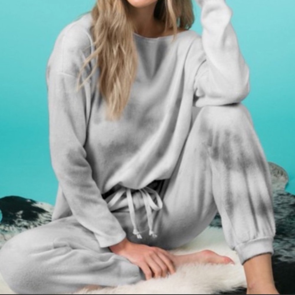 Tie dye jogger set gray- brand new